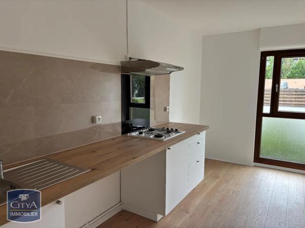 Appartement à louer 2 pièces 45.95m² Mérignac (33700)
