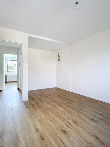 Maison de ville – Rennes Saint-Hélier, volumes et jardin