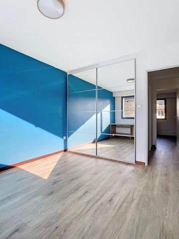 Maison de ville – Rennes Saint-Hélier, volumes et jardin