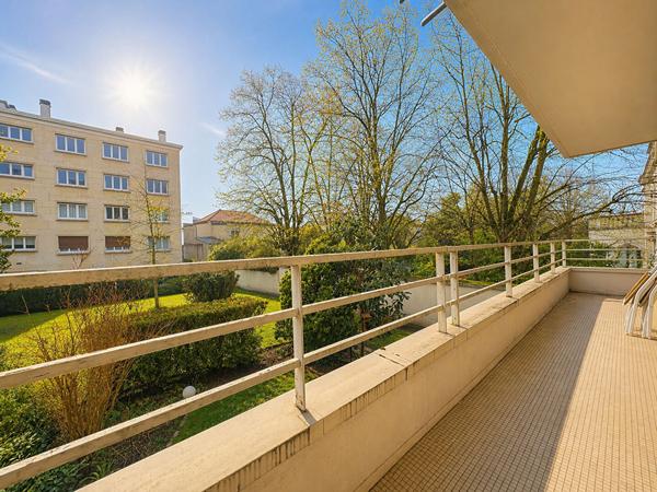 Appartement Fontenay Sous Bois 3 pièce(s) 72,74m2