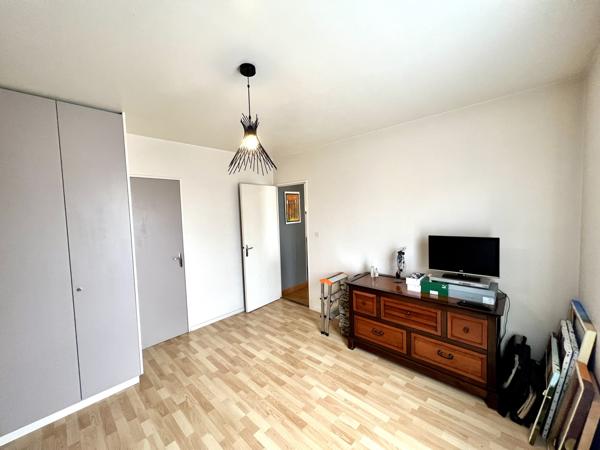 Aulnay-sous-Bois (93600) Aulnay SUD 2 Pièces avec garage