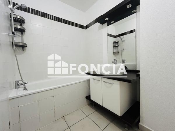 Location Appartement 3 pièces 52.2 m² - 2 ET 4 CHEMIN DU VIEUX CANAL Carcassonne 11000