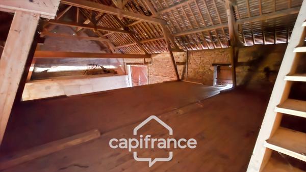 A vendre Maison en pierre de 9 pièces avec dépendances sur terrain de 2000 m² (71100)