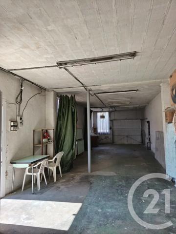 Maison à vendre  6 pièces - 111 m 2   ROANNE  - 42