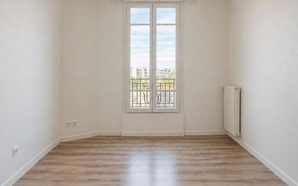 Appartement à vendre    2 pièces • 45,61 m2 Montreuil