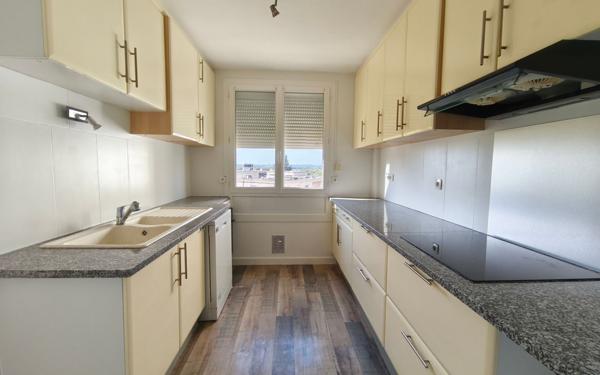 Appartement à vendre    3 pièces • 72 m2 Nîmes