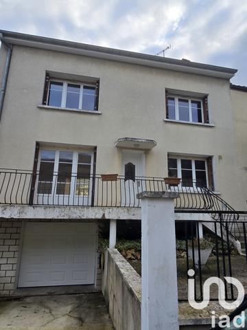 Maison traditionnelle 6 pièces de 136 m² à Dormans (51700)