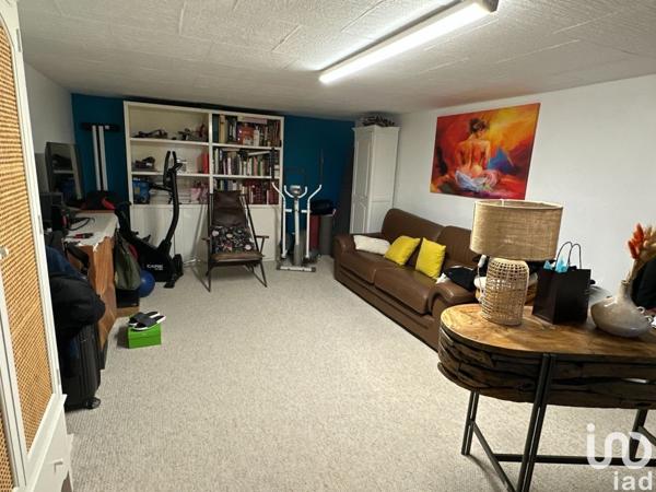 Maison 8 pièces de 175 m² à Aubenas (07200)