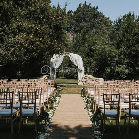 Local commercial de 2 360 m²