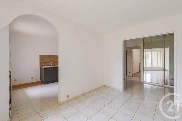 Appartement T3 à vendre  3 pièces - 71,12 m 2   GRENOBLE  - 38