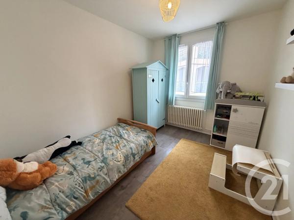 Maison à vendre  5 pièces - 88,81 m 2   TULLINS  - 38