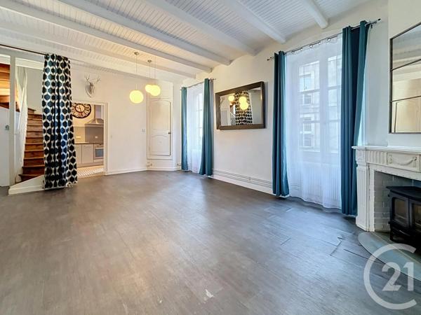 Maison à vendre  6 pièces - 136,65 m 2   LE PUY EN VELAY  - 43