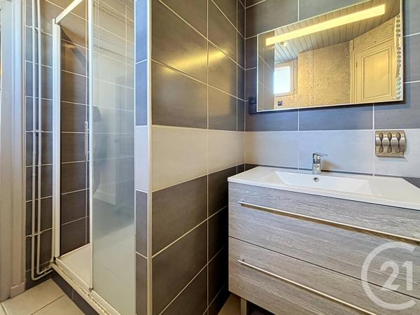 Maison à vendre  6 pièces - 136,65 m 2   LE PUY EN VELAY  - 43