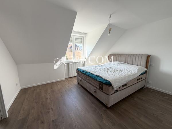 Maison 5 pièce(s) 3 chambre(s) 131 m²