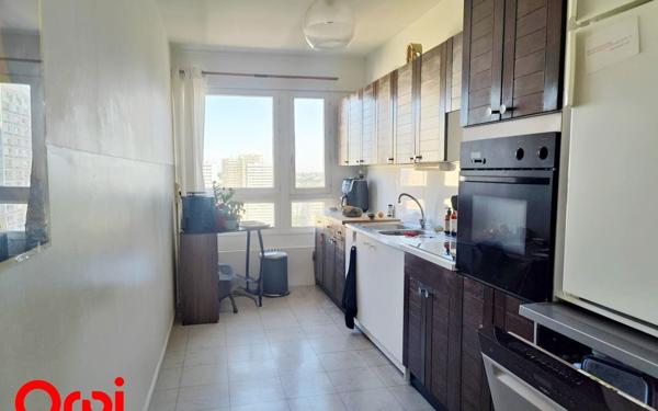 Appartement à vendre    3 pièces • 72,40 m2 Paris 13