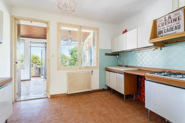La Ciotat (13600) 2 MAISONS T3 - 152 M2 - TERRAIN 740m2 - CALME