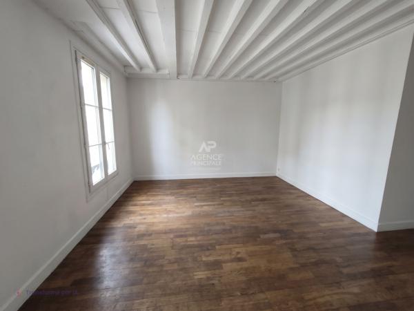 Appartement Saint Germain En Laye 1 pièce(s) 204 750 € **  - Référence  18958