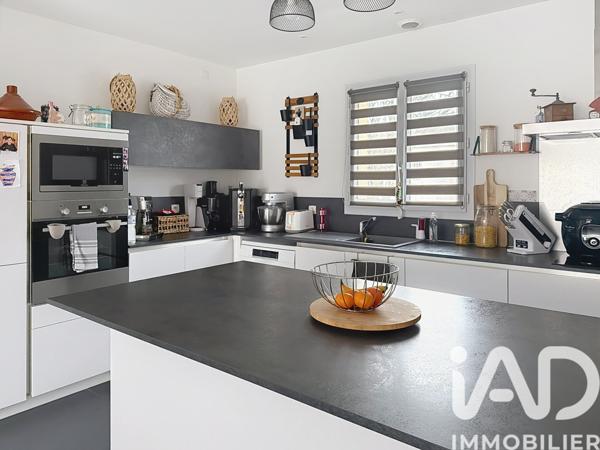 Maison à vendre 5 pièces 121 m² Courçon