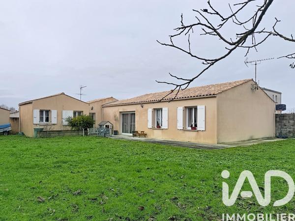 Maison à vendre 5 pièces 121 m² Courçon