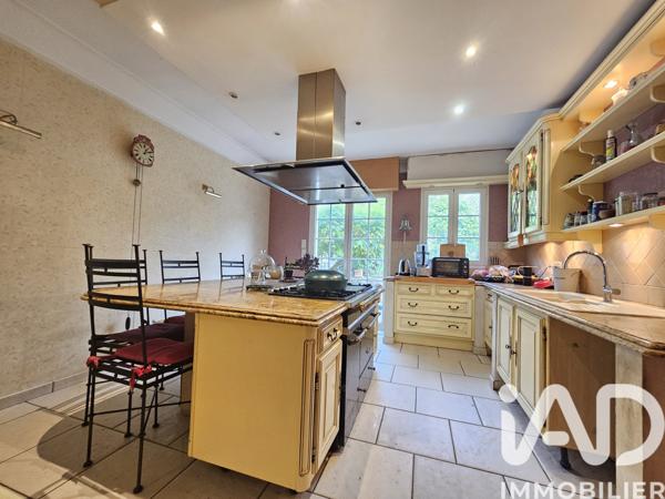 Maison à vendre 5 pièces 247 m² Le Mans