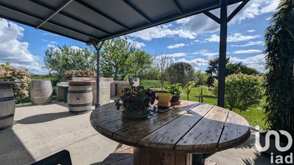 Maison à vendre 6 pièces 160 m² Montendre