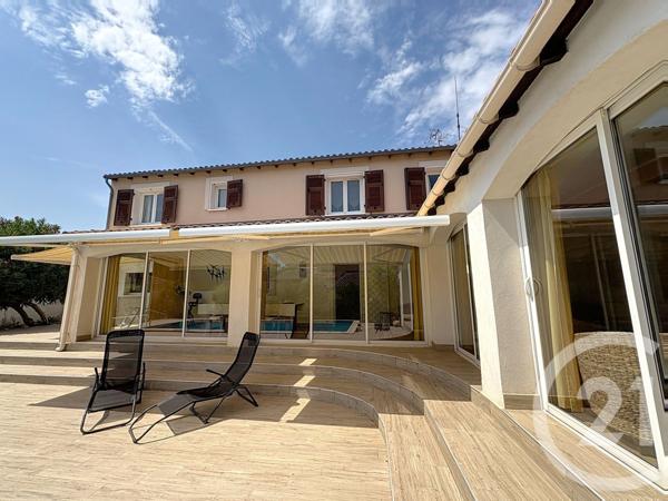 Maison à vendre  8 pièces - 223,28 m2 CASTRIES - 34