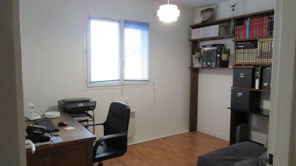 Maison 3 ch. Piscine au calme