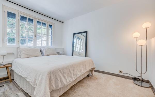 Maison à vendre    6 pièces •  Castagniers