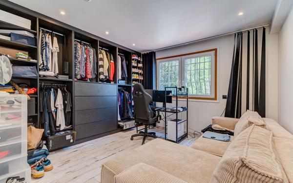 Maison à vendre    6 pièces •  Castagniers