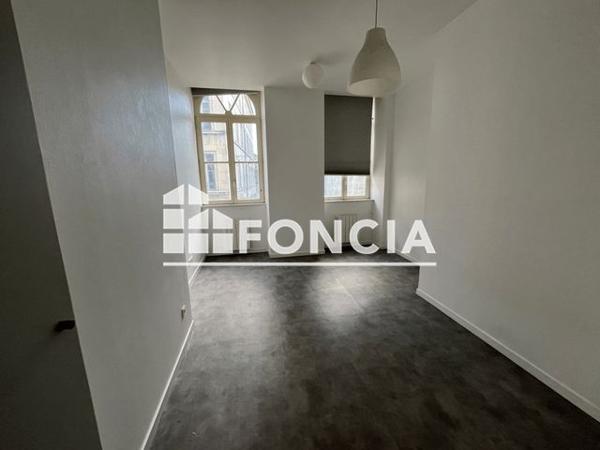 Location Studio 21.27 m² - 55 rue Battant Besancon 25000