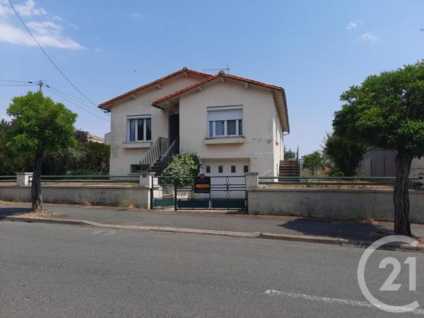 Maison à vendre  5 pièces - 77,13 m 2   CHEF BOUTONNE  - 79