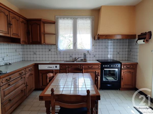 Maison à vendre  5 pièces - 77,13 m 2   CHEF BOUTONNE  - 79