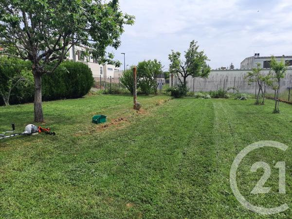 Maison à vendre  5 pièces - 77,13 m 2   CHEF BOUTONNE  - 79