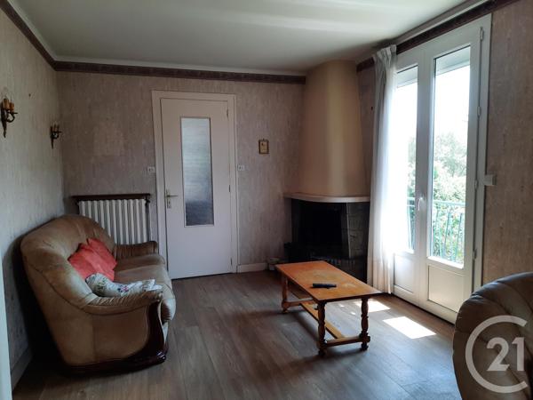 Maison à vendre  5 pièces - 77,13 m 2   CHEF BOUTONNE  - 79