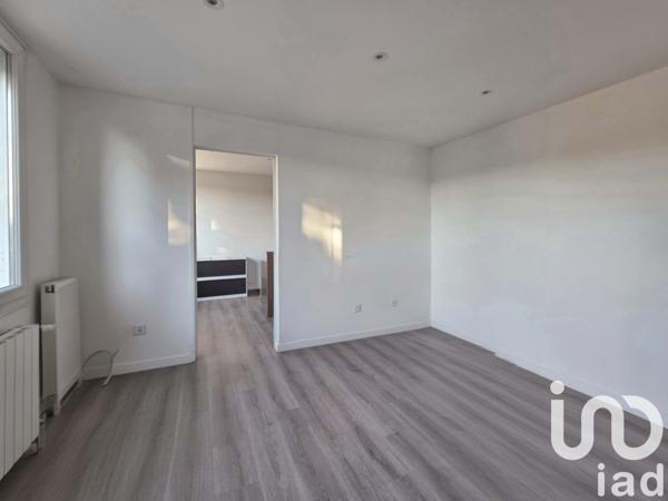 Immeuble à vendre 5 pièces 760 m² Chasseneuil-sur-Bonnieure