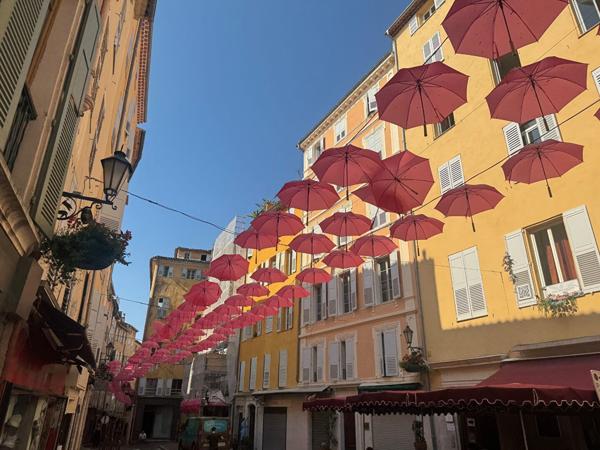 Appartement 4 pièces de 120m² Centre historique Grasse - GRASSE