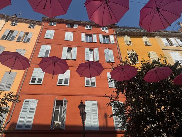 Appartement 4 pièces de 120m² Centre historique Grasse - GRASSE