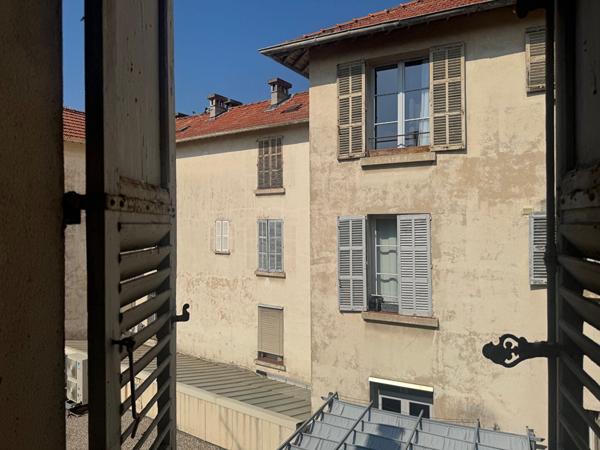 Appartement 4 pièces de 120m² Centre historique Grasse - GRASSE