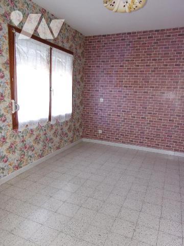 Maison semi-individuelle avec garage