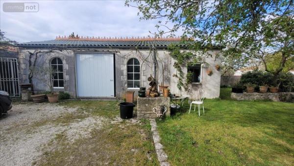 Autres types de maison à vendre à Marans en Charente-Maritime (17230), ref : BE02