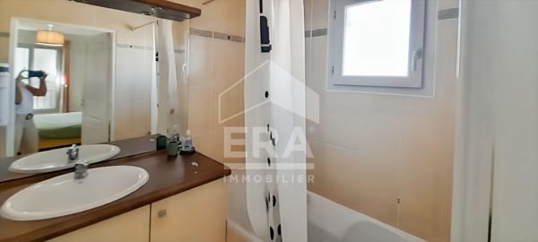 ST REMY DE PROVENCE - Maison individuelle avec jardin dans copropriété avec piscine