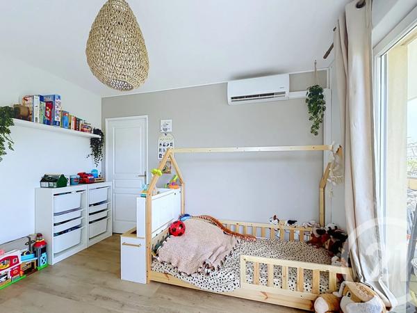 Appartement T2 à vendre  2 pièces - 45 m 2   VILLENEUVE LOUBET  - 06