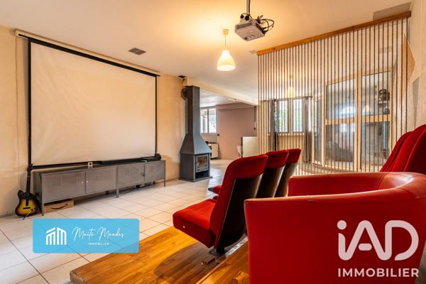 Maison à vendre 11 pièces 306,27 m² Sury-le-Comtal