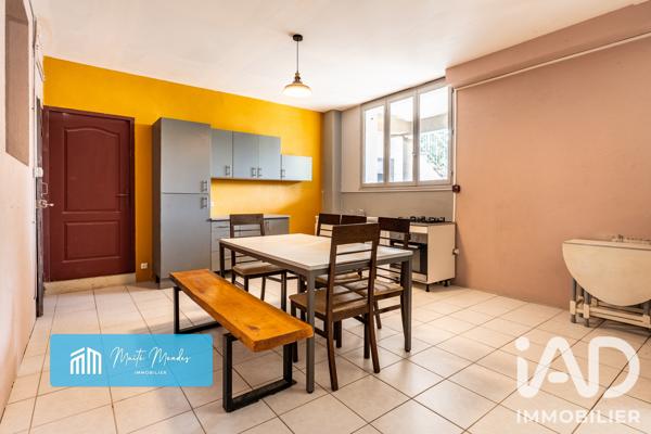 Maison à vendre 11 pièces 306,27 m² Sury-le-Comtal