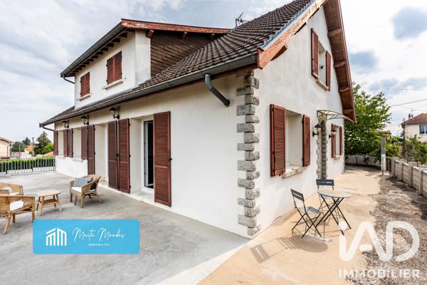 Maison à vendre 11 pièces 306,27 m² Sury-le-Comtal