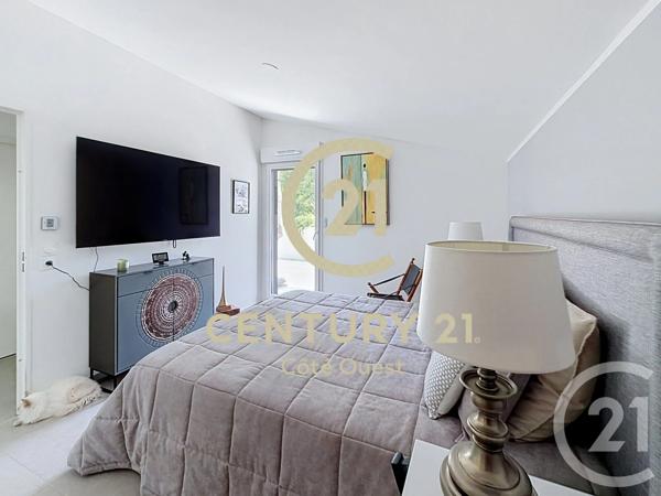 Appartement F3 à vendre  3 pièces - 97,22 m 2   GRASSE  - 06