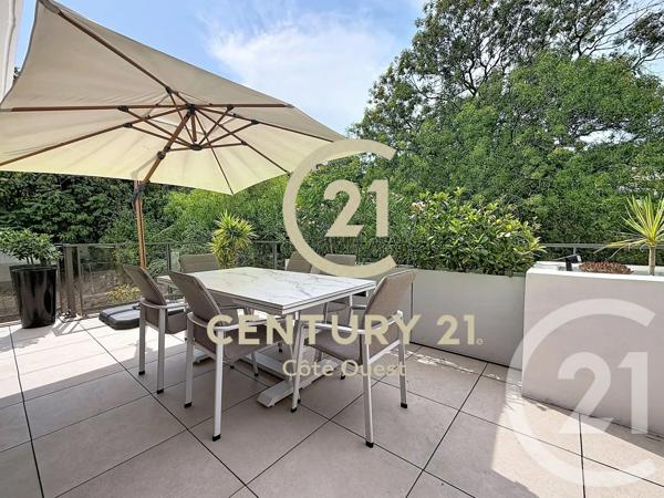 Appartement F3 à vendre  3 pièces - 97,22 m 2   GRASSE  - 06