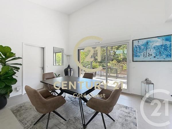 Appartement F3 à vendre  3 pièces - 97,22 m 2   GRASSE  - 06