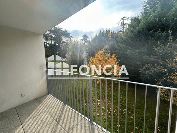 Location Appartement 2 pièces 39.25 m² - 3 BIS COTE SAINT SEBASTIEN Nantes 44000