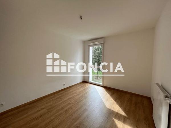 Location Appartement 2 pièces 39.25 m² - 3 BIS COTE SAINT SEBASTIEN Nantes 44000